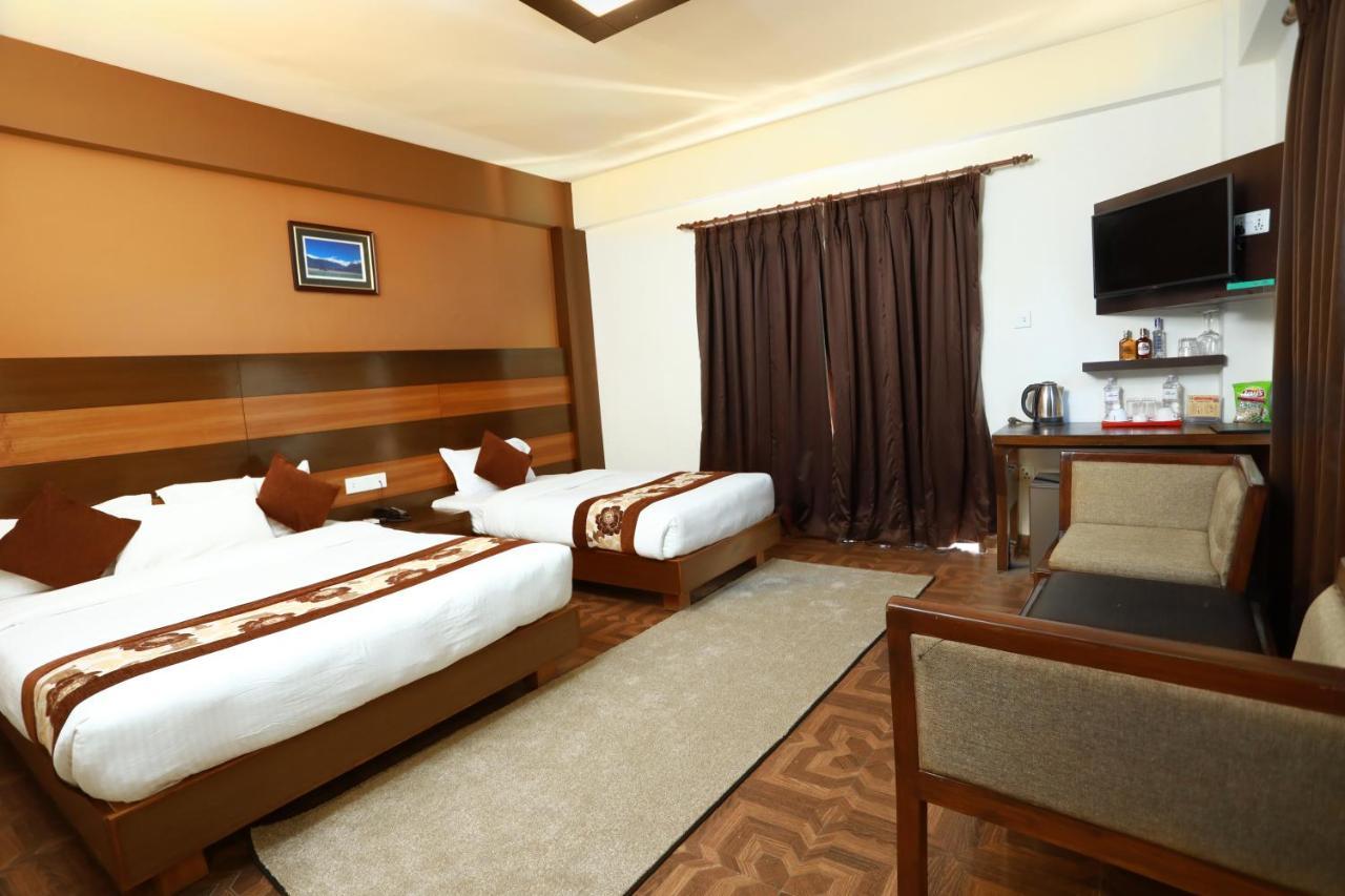 Kumari Star Inn Pokhara Luaran gambar