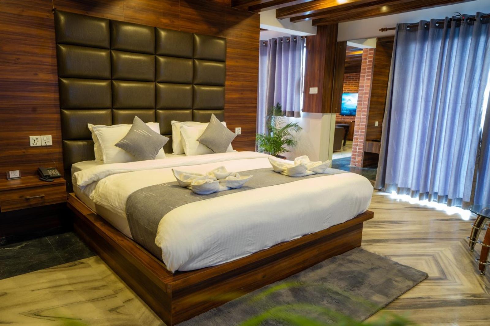 Kumari Star Inn Pokhara Luaran gambar