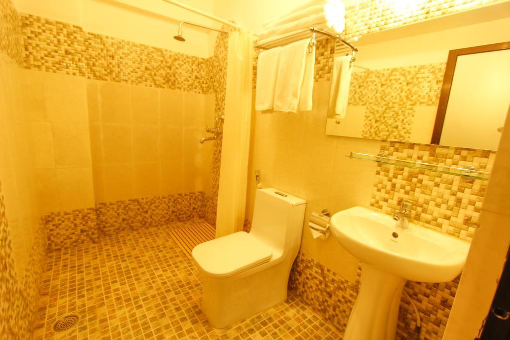 Kumari Star Inn Pokhara Luaran gambar